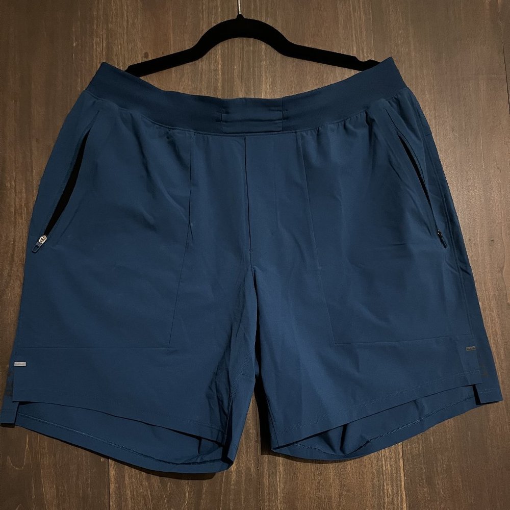 Lululemon License to Train Linerless Short 7" - Size XL - Blue